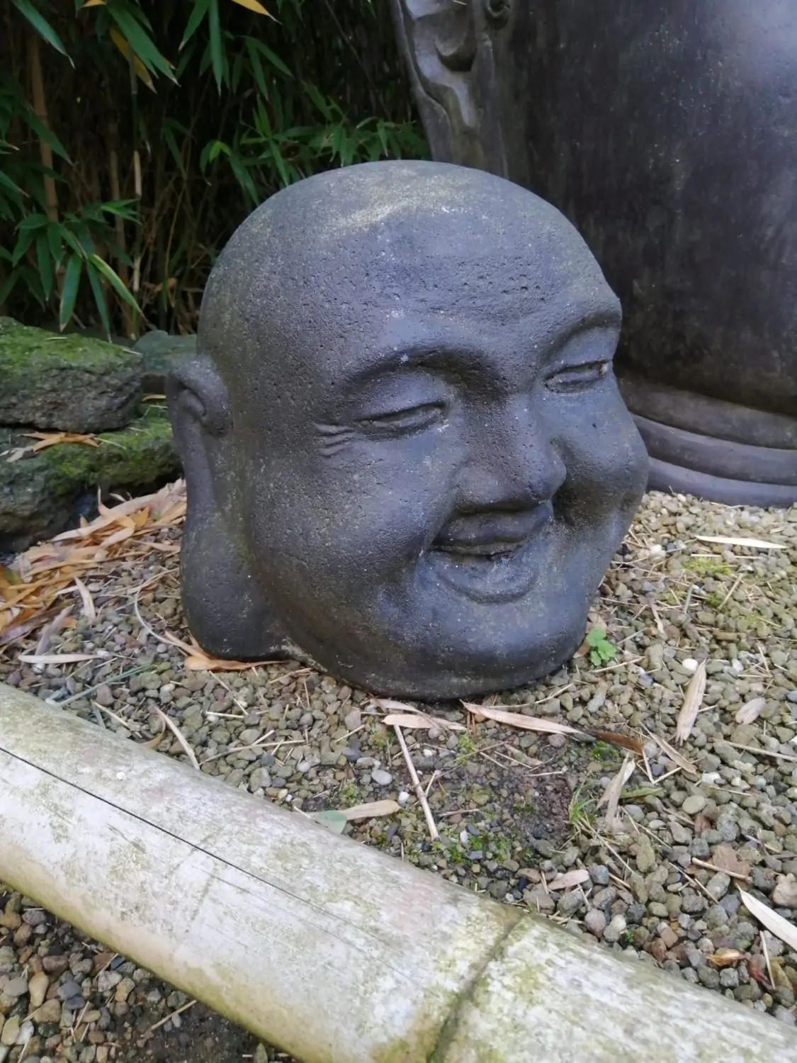 Artikelbild 2 des Artikels “Chinesischer Buddha-Kopf, lachend, 41cm Höhe, Steinguss, hohl, handgefertigt & farbig “